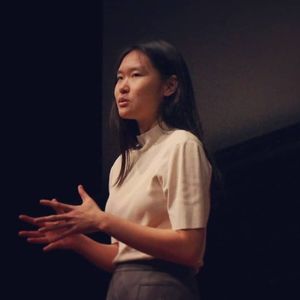 Meet your Posher, Phoebe